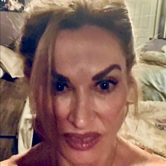 Meet your Posher, Kitka - Picture 3 of 9